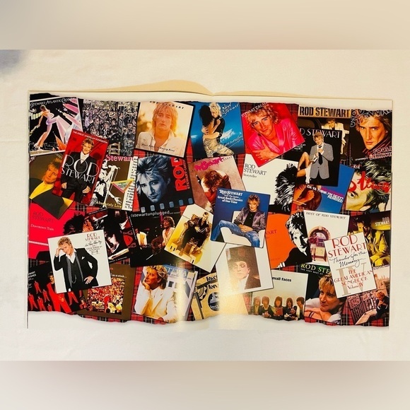 Vintage Rod Stewart Collection memorabilia concert tour books 5 Books 125 pages - Picture 10 of 15